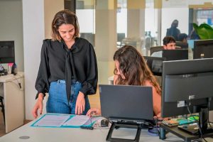 Oficina-afectados-volcan-la-palma-3