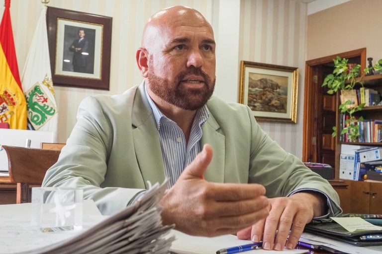 RS709054_sm-Marco-Gonzalez-04-scr