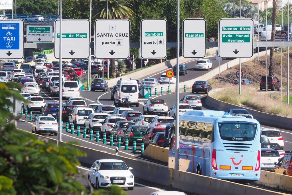 RS704898_SM-TRAFICO-SANTA-CRUZ-02-scr