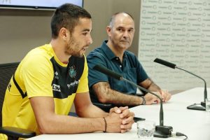 92592d16-f0d5-4dc2-b130-f08602d71037_media-libre-aspect-ratio_default_0