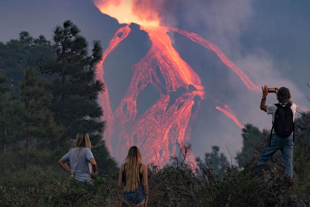 PH29677-volcan-cumbre-vieja-mb
